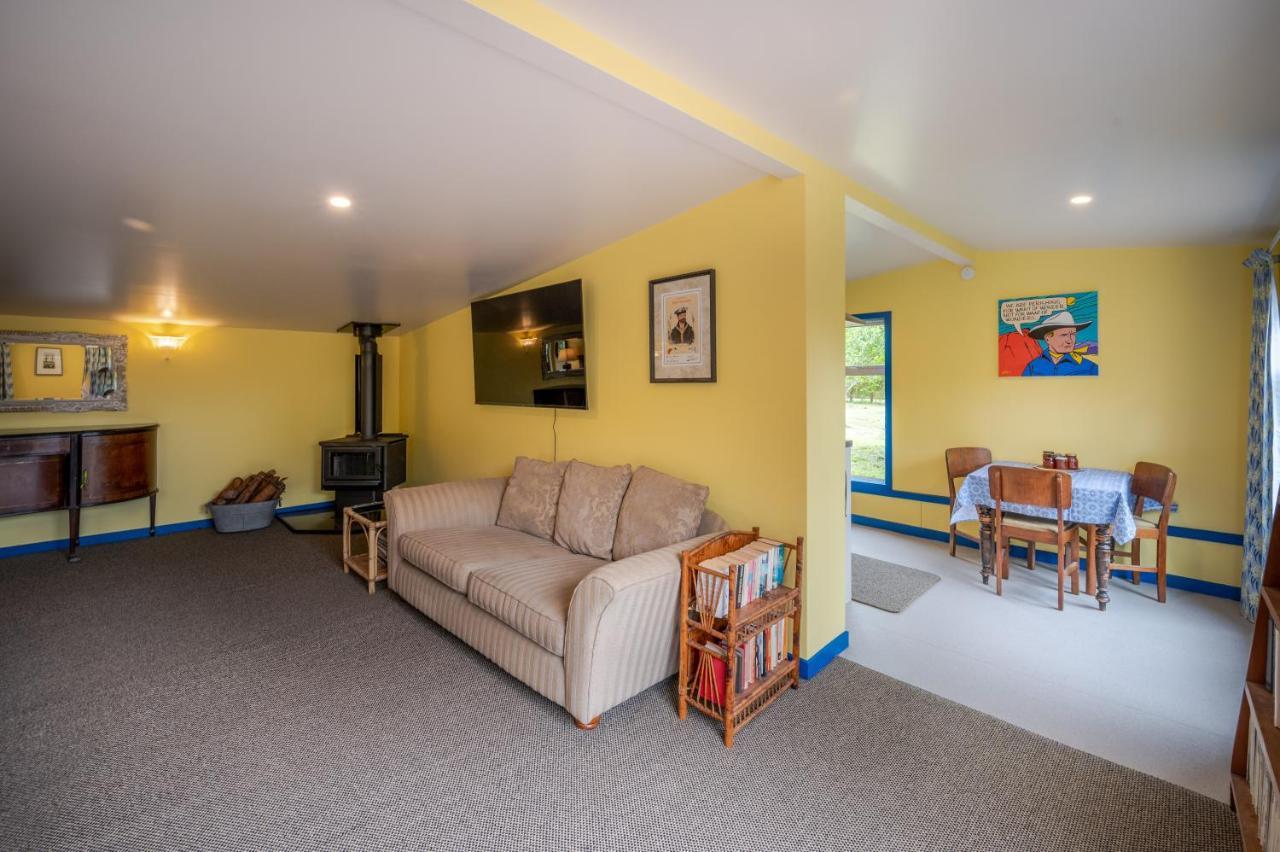 Matagouri Cottage - Port Levy Holiday Home 外观 照片